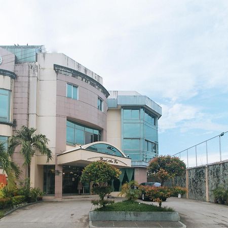 Royal Am Rei Hotel By Reddoorz Bacolod Kültér fotó