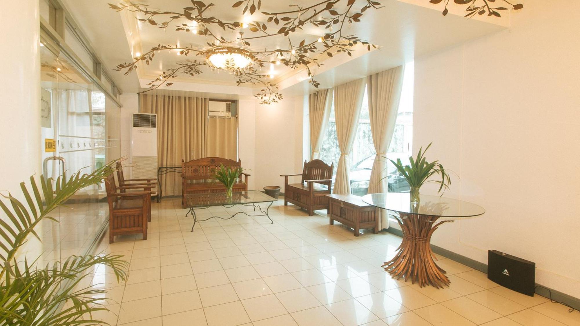 Royal Am Rei Hotel By Reddoorz Bacolod Kültér fotó