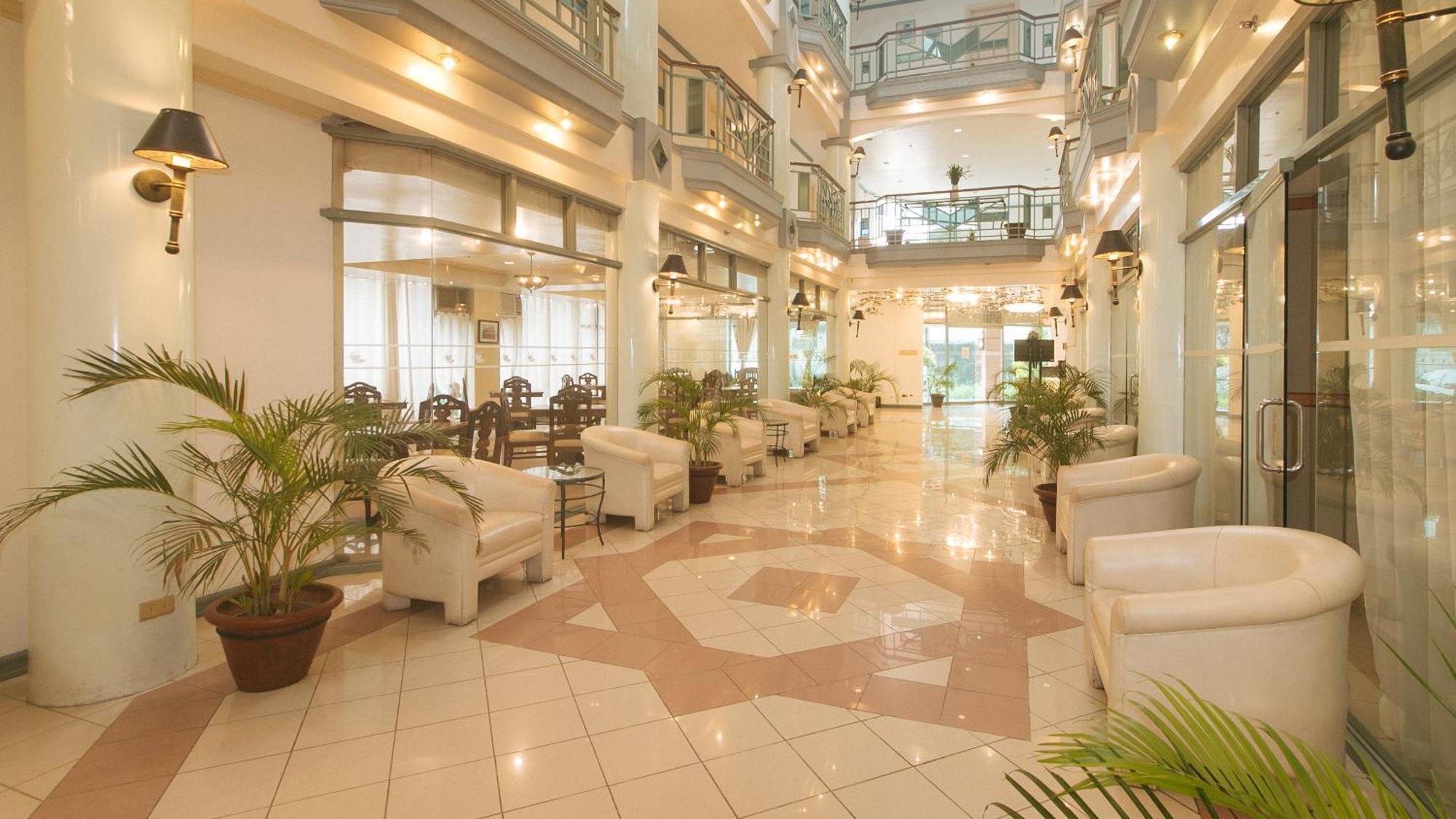 Royal Am Rei Hotel By Reddoorz Bacolod Kültér fotó