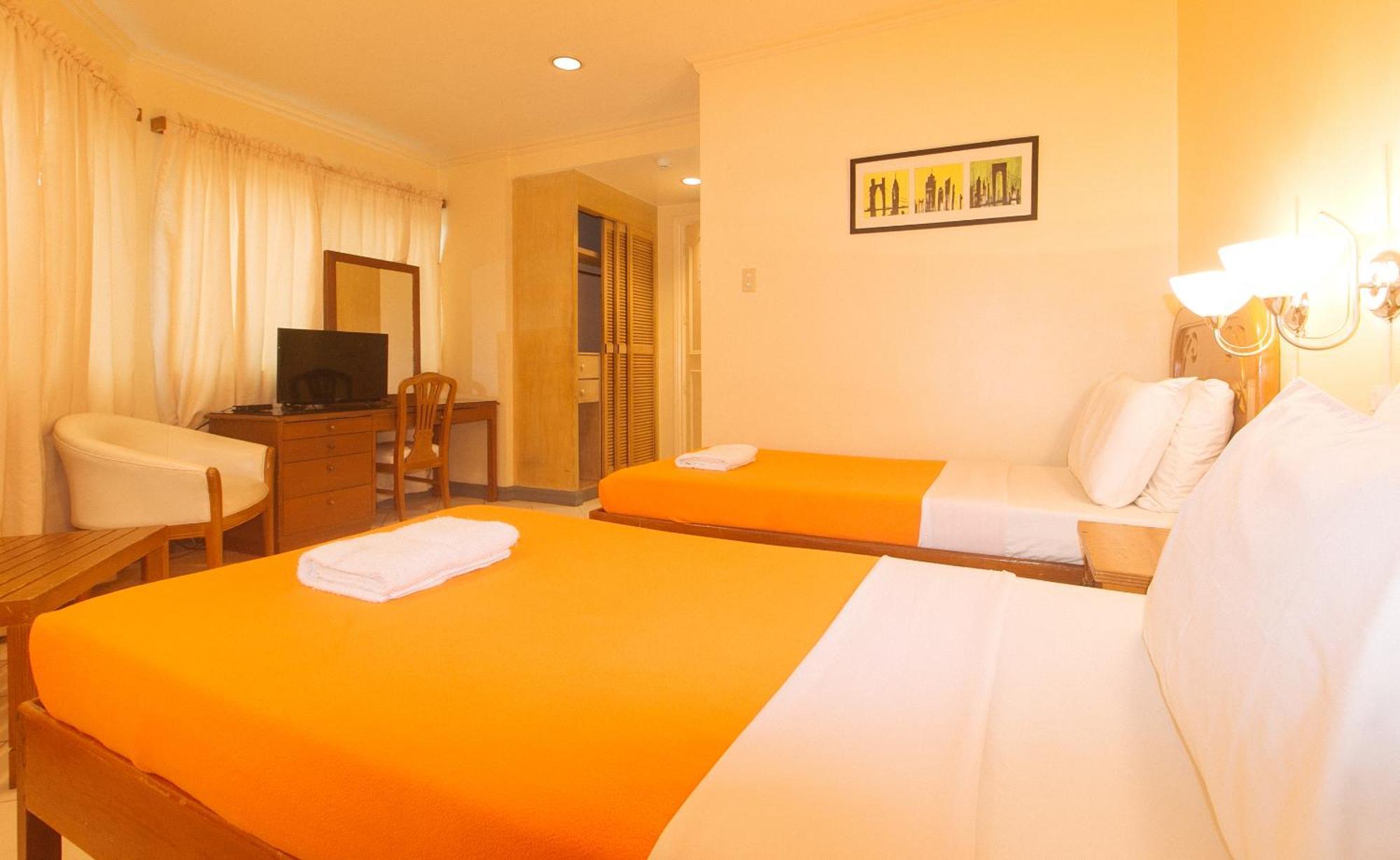Royal Am Rei Hotel By Reddoorz Bacolod Kültér fotó